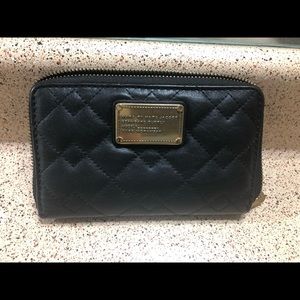 Pre Owned Marc Jacobs Quilted Wallet